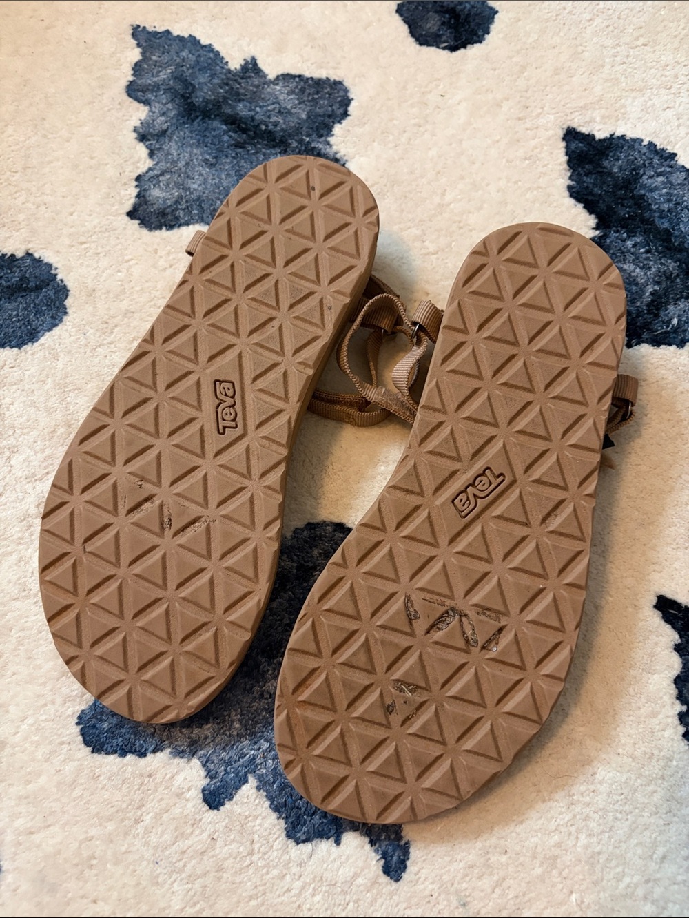 Teva Women's Brown Strappy Sandals — Lightweight Outdoor Style - Picture 2 of 3